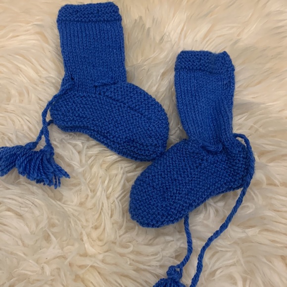 Baby Booties and Hat Blue Crochet Hand-Made Brand New - Picture 3 of 7